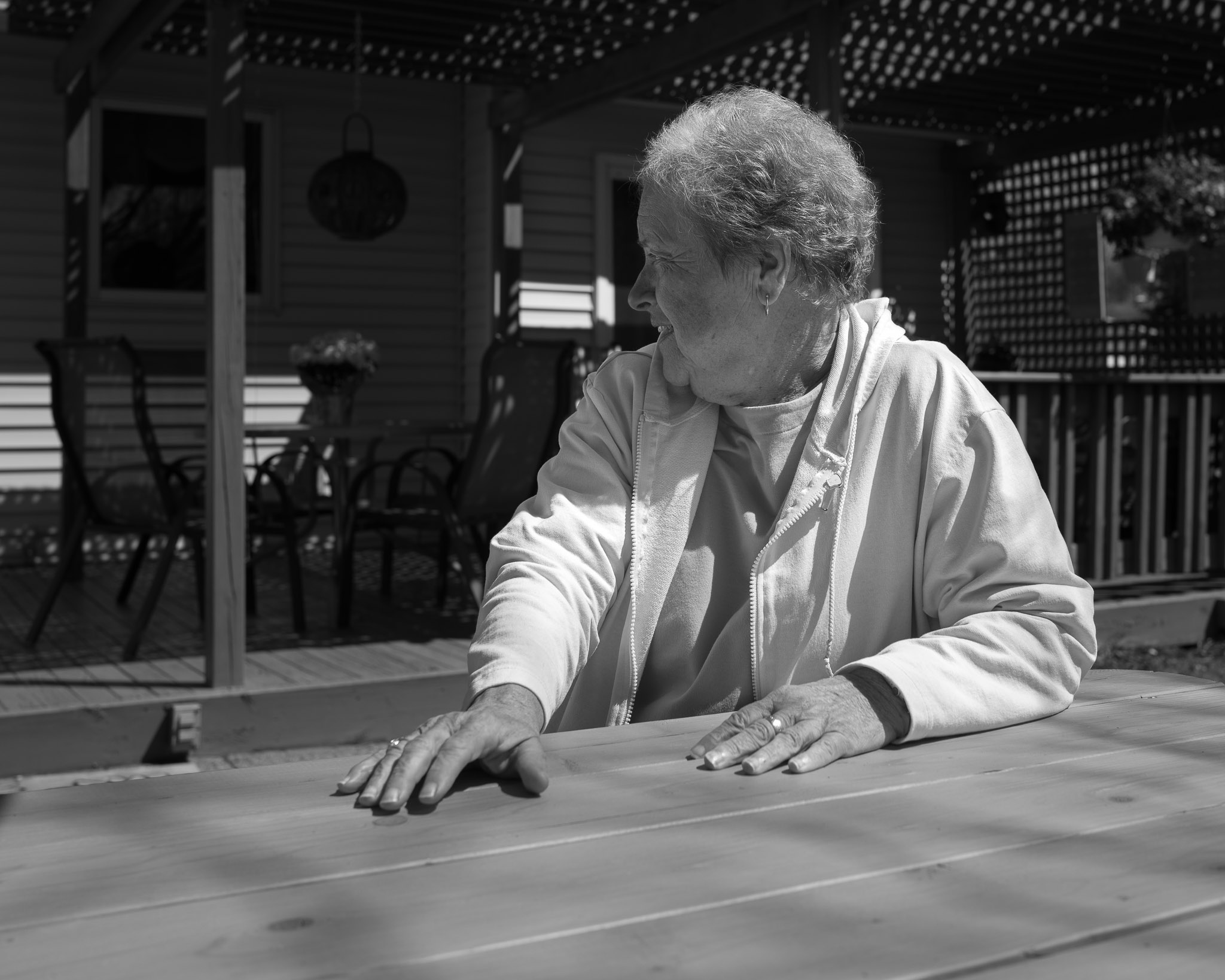 Mom. Leica Q2 Monochrom